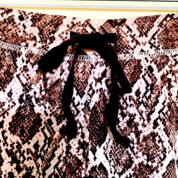 Rachel Zoe Python Pajama pants Joggers.XS - Picture 3 of 12